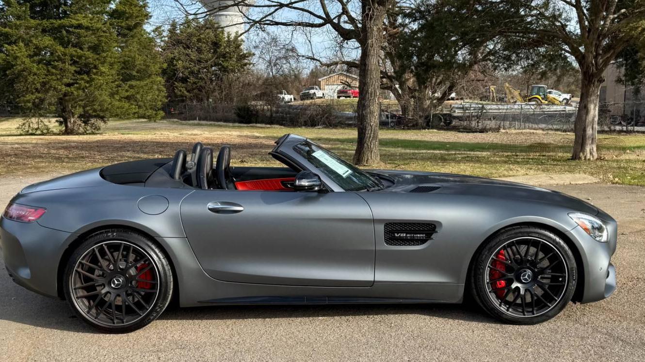 MERCEDES-BENZ AMG GT 2019 WDDYK8AA6KA023823 image